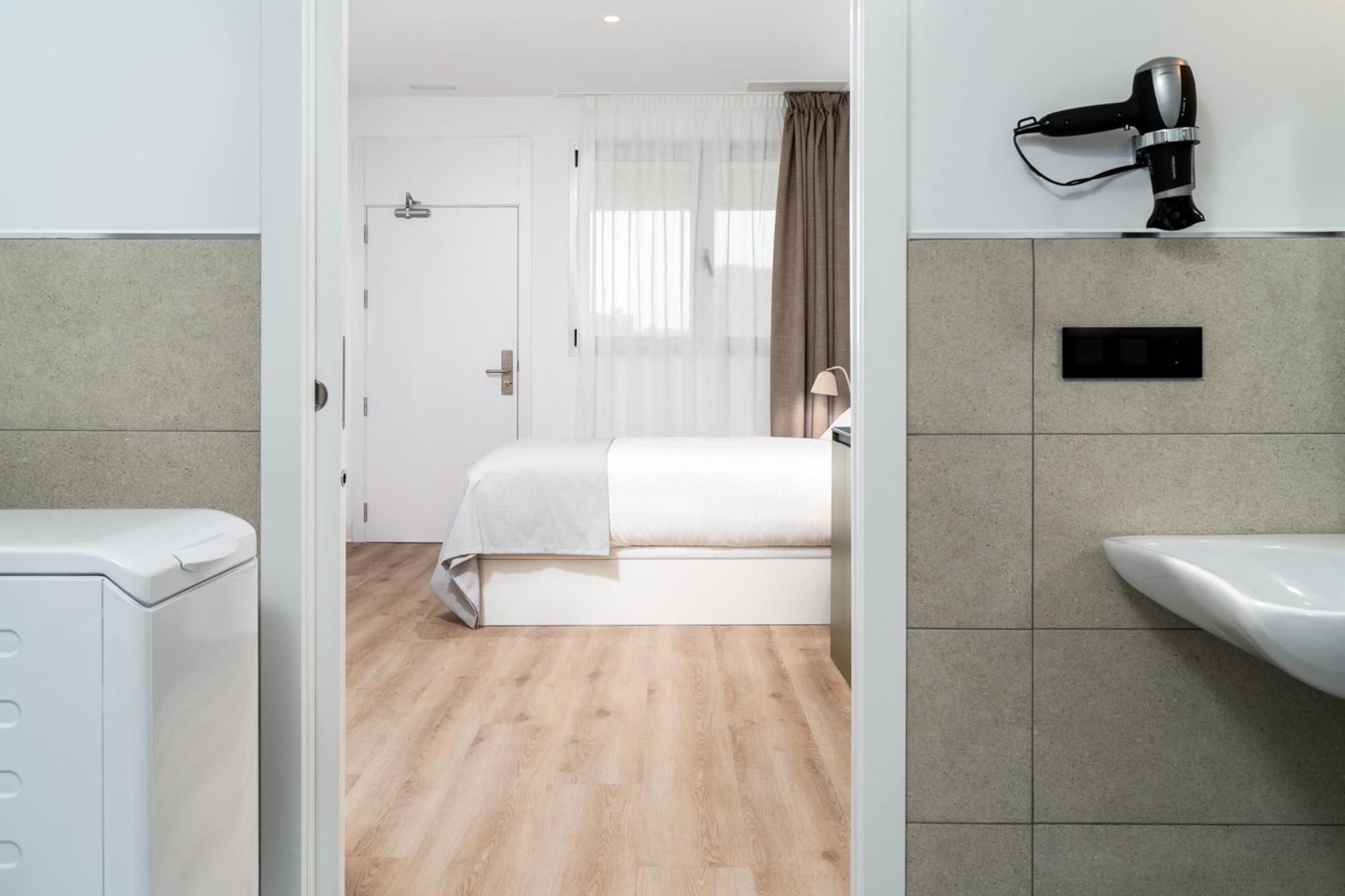 Limehome Valencia Carrer D'Antonio Ferrandis Zimmer foto